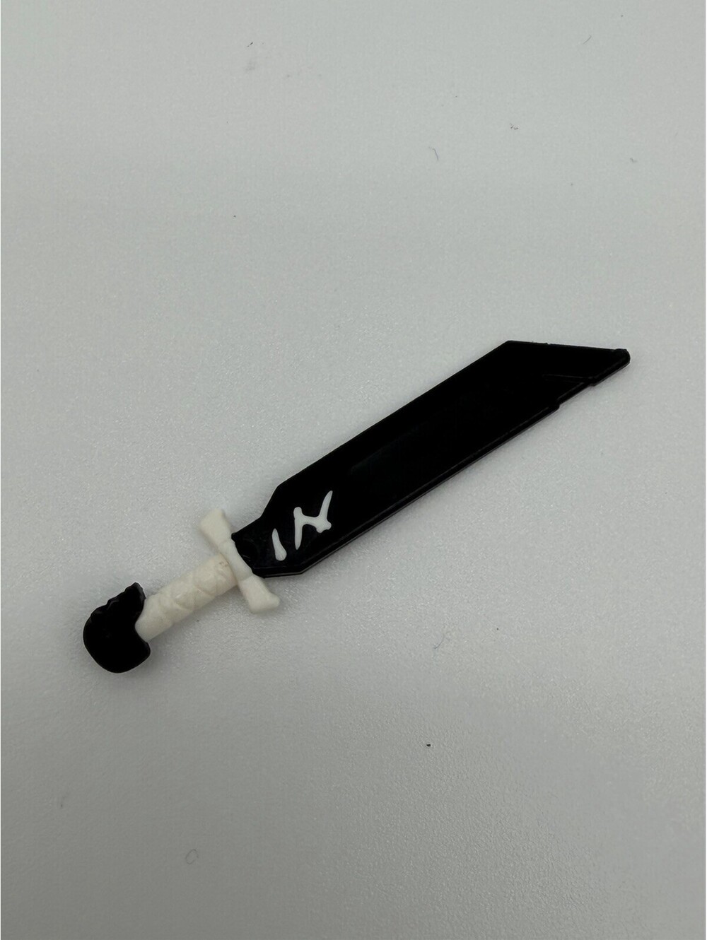 Lego Ninjago Black Sword Skull Pommel White Hilt Shadow Blade of Deliverance New - Picture 2 of 2